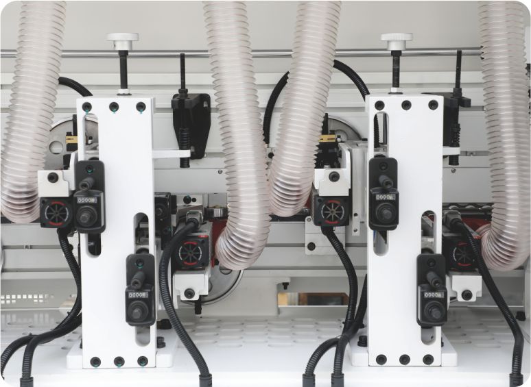 39-Tape trirming mechanism.jpg